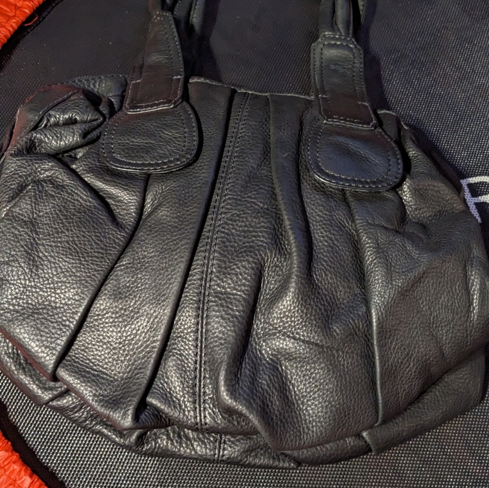 Handbag - Picture 2 of 12